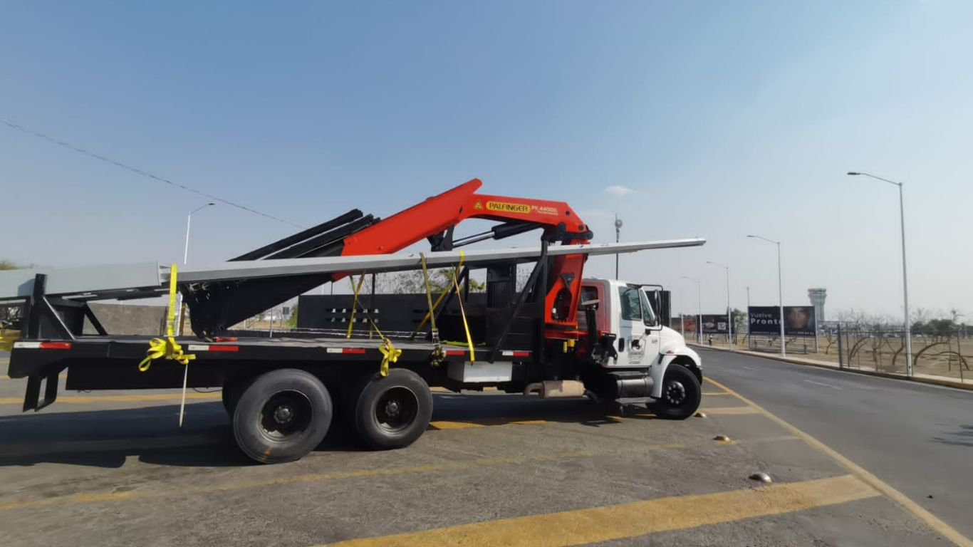 Grúa con Canastilla